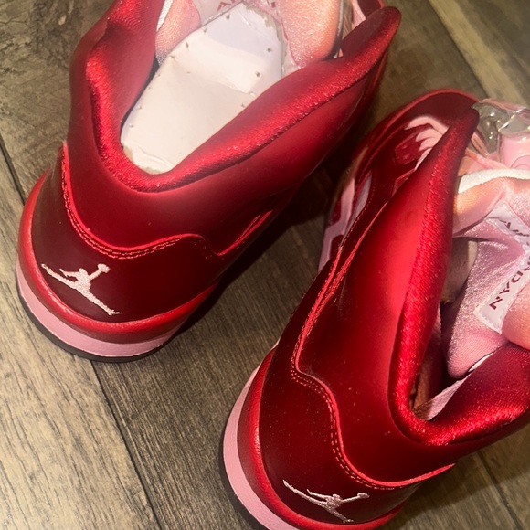 Valentine’s Day Jordan 5’s - Picture 4 of 7